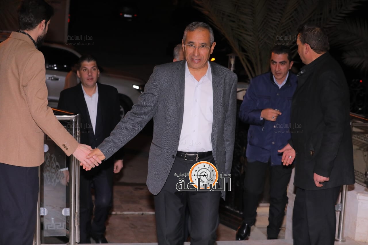 Madar Al-Saa Images 0.4480014853747398