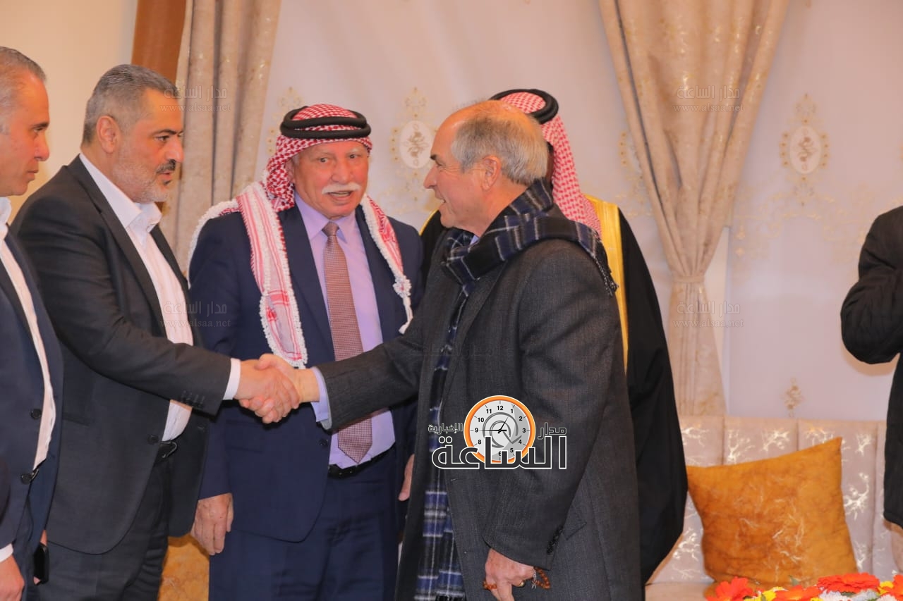 Madar Al-Saa Images 0.5404809453462698