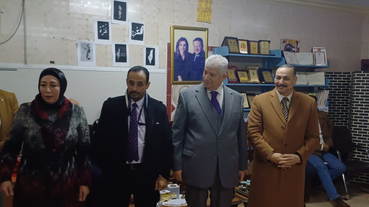 Madar Al-Saa Images 0.7649897840426487