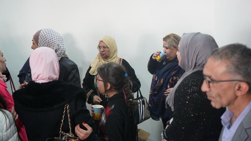 Madar Al-Saa Images 0.9779017961245762