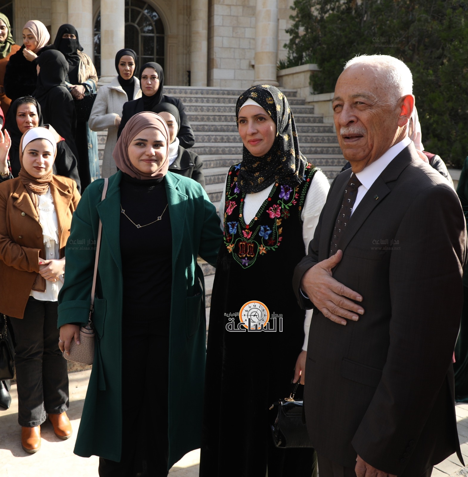 Madar Al-Saa Images 0.18666500077085058