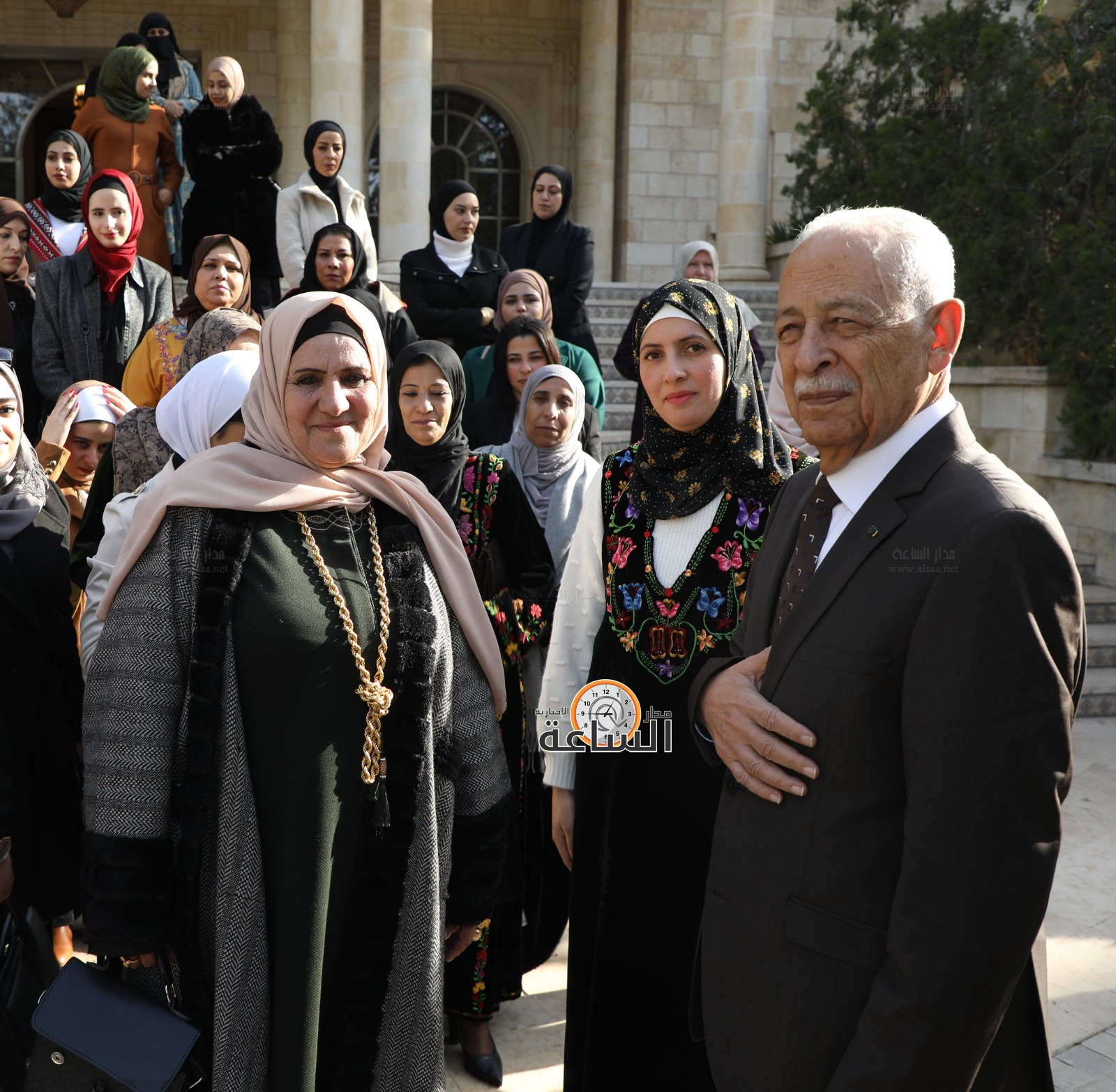 Madar Al-Saa Images 0.7550216111856569