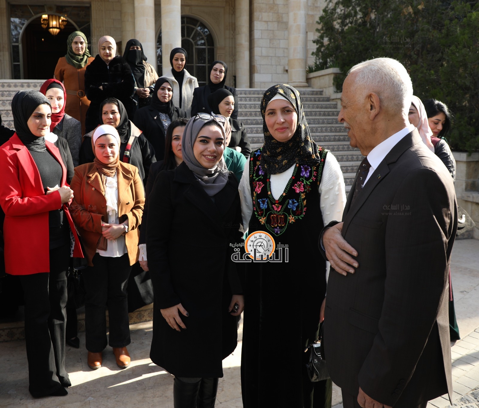 Madar Al-Saa Images 0.35138616809126244