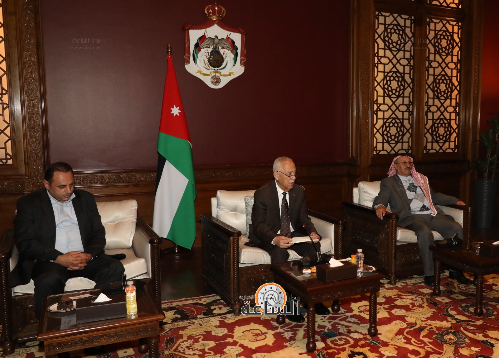 Madar Al-Saa Images 0.4186989170113333