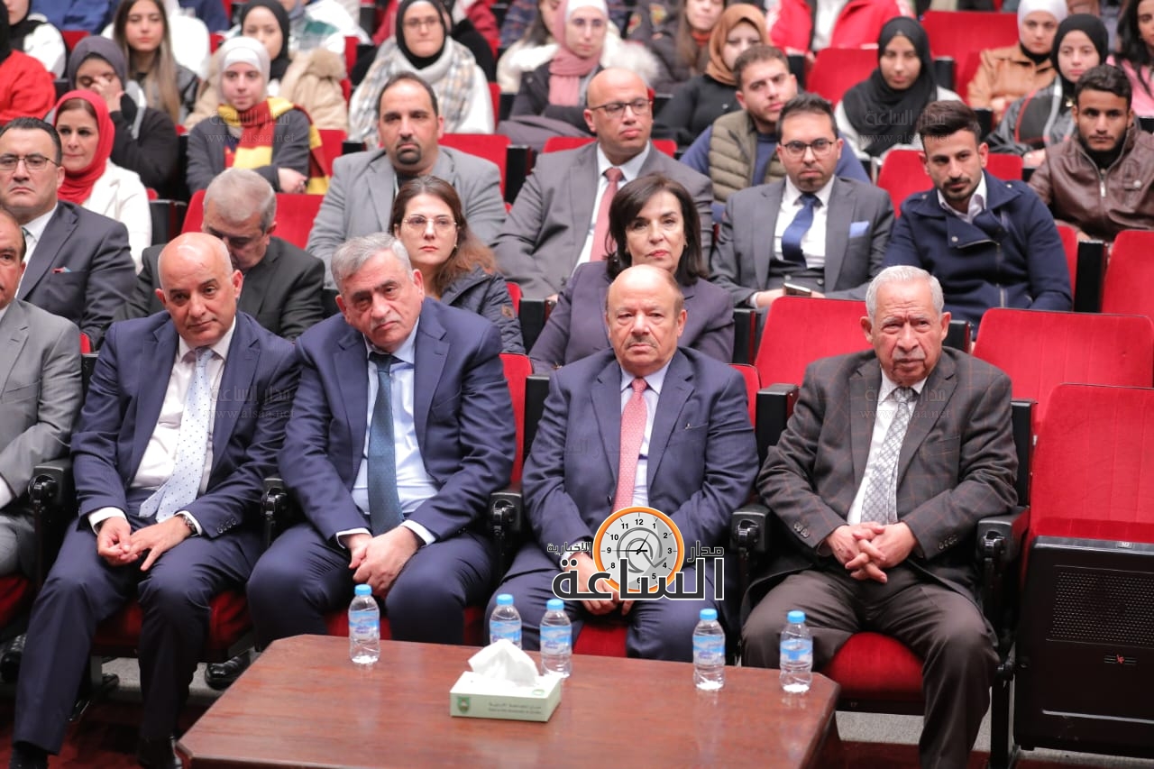 Madar Al-Saa Images 0.11352722473878374