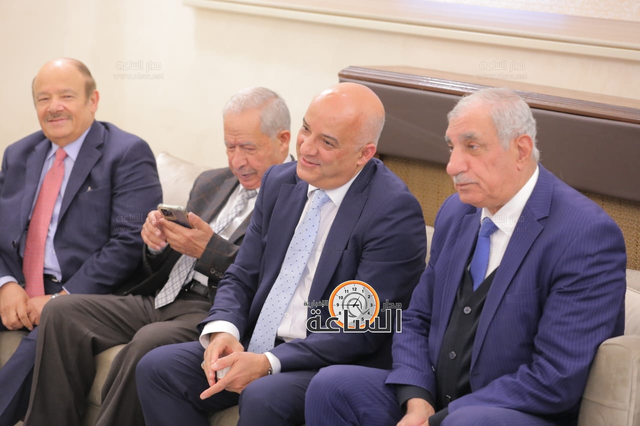 Madar Al-Saa Images 0.16044103667233967