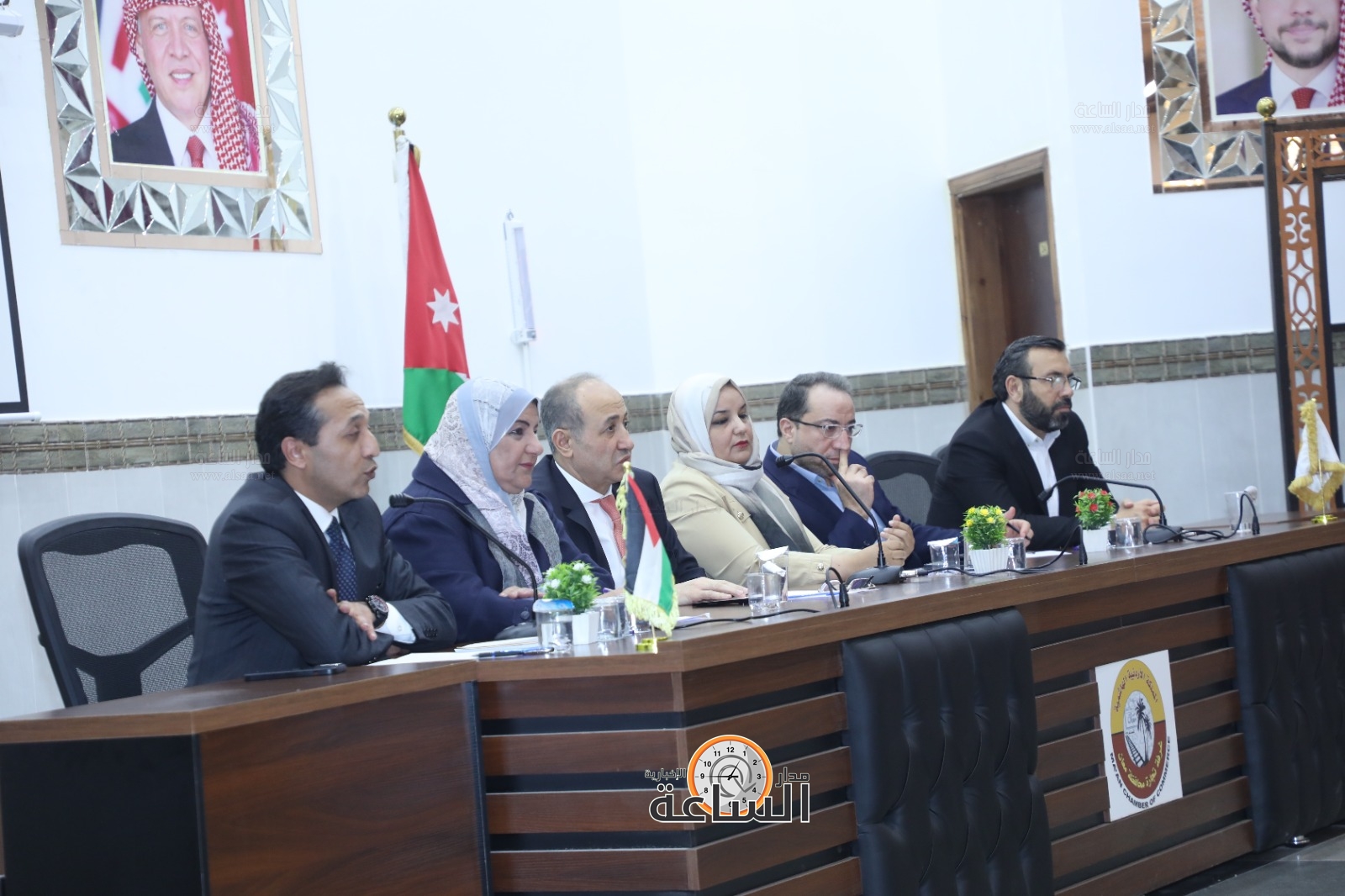 Madar Al-Saa Images 0.7458854920265199