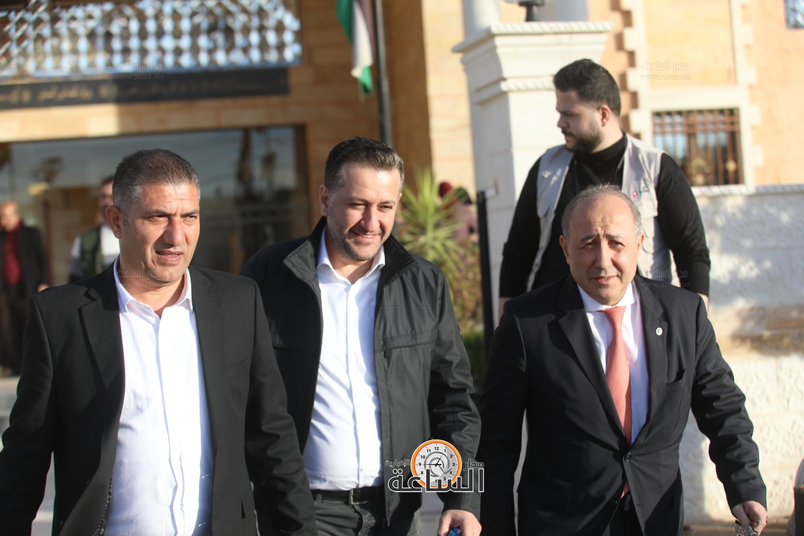 Madar Al-Saa Images 0.978702180073256