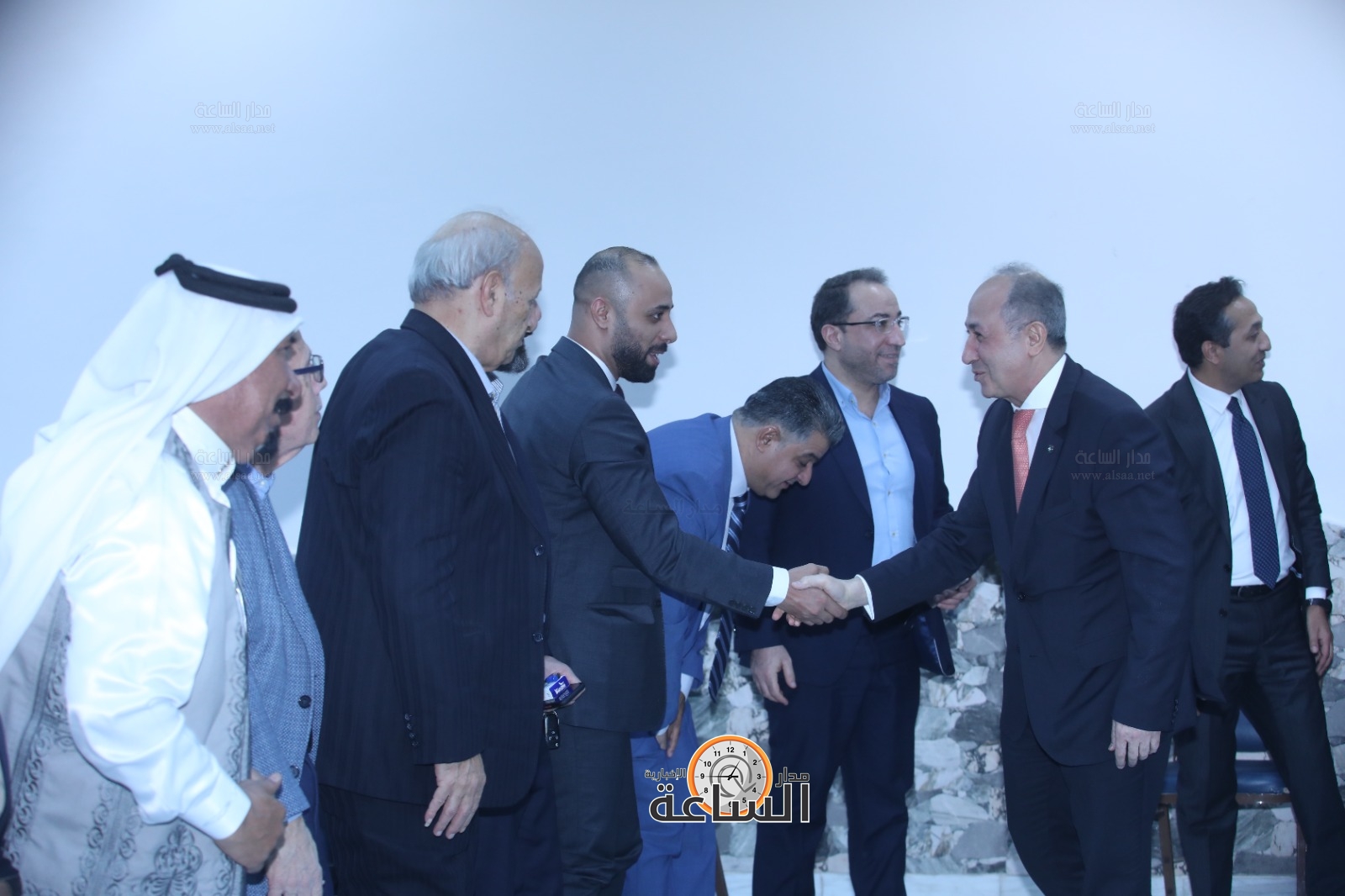 Madar Al-Saa Images 0.32815641596645273