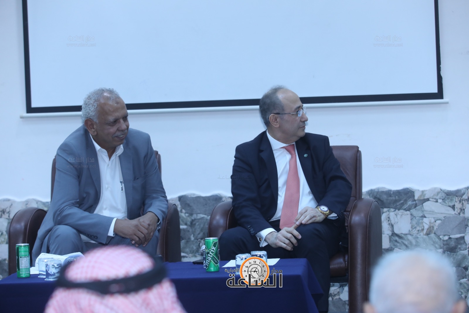 Madar Al-Saa Images 0.1869831969834943