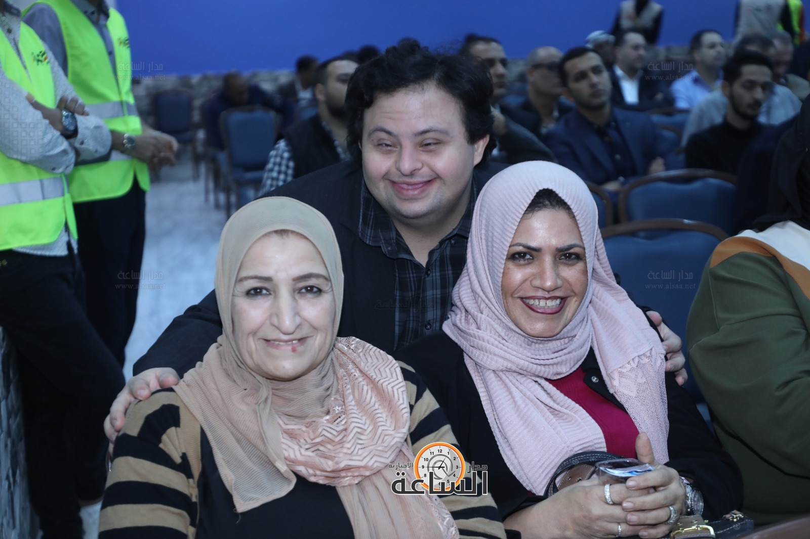 Madar Al-Saa Images 0.19475345756886142