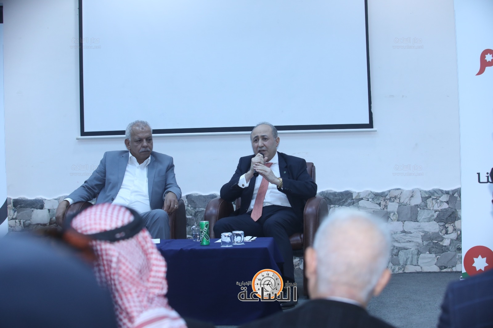 Madar Al-Saa Images 0.5326181220875676