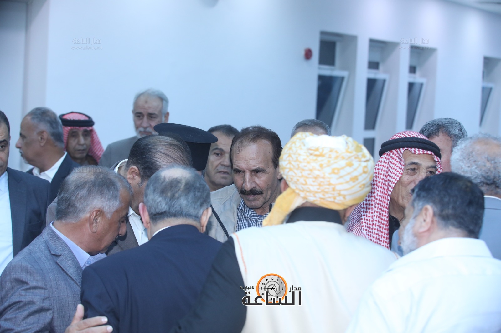 Madar Al-Saa Images 0.7532905186695393