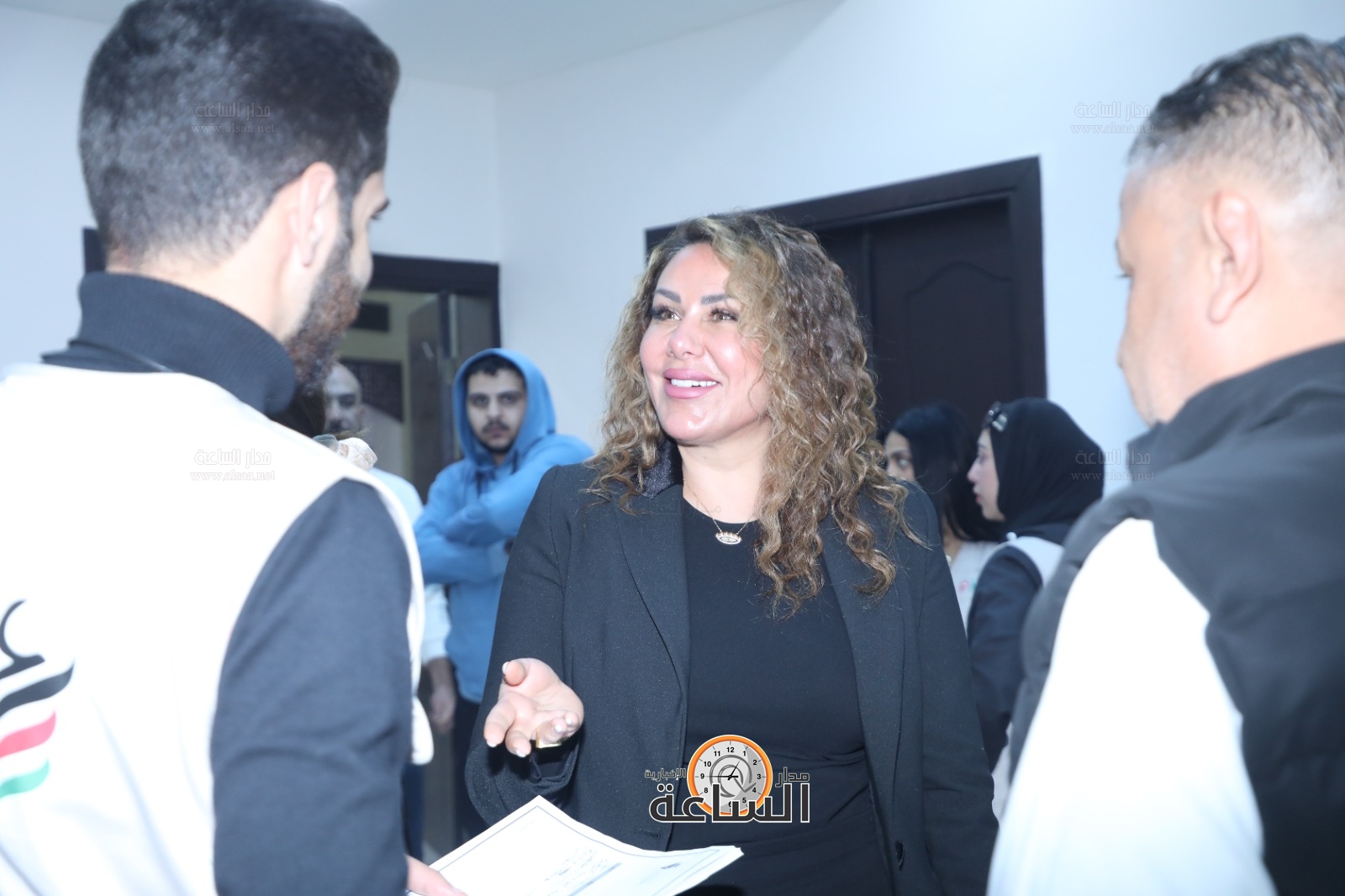 Madar Al-Saa Images 0.48186411786290884