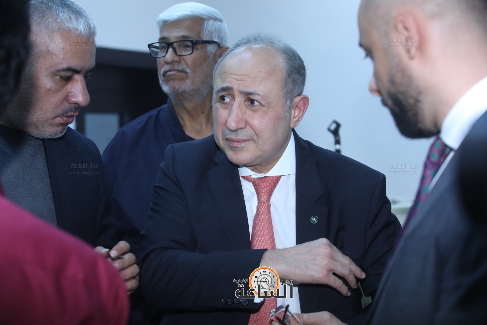 Madar Al-Saa Images 0.9823799689545569