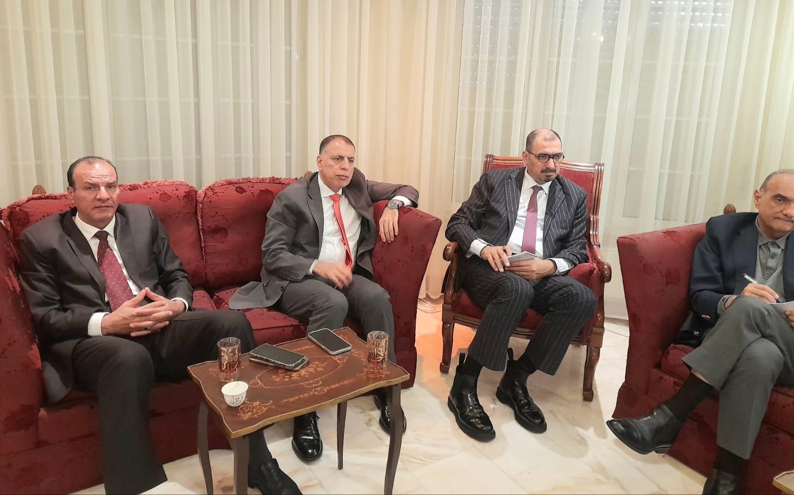 Madar Al-Saa Images 0.7255630375598852