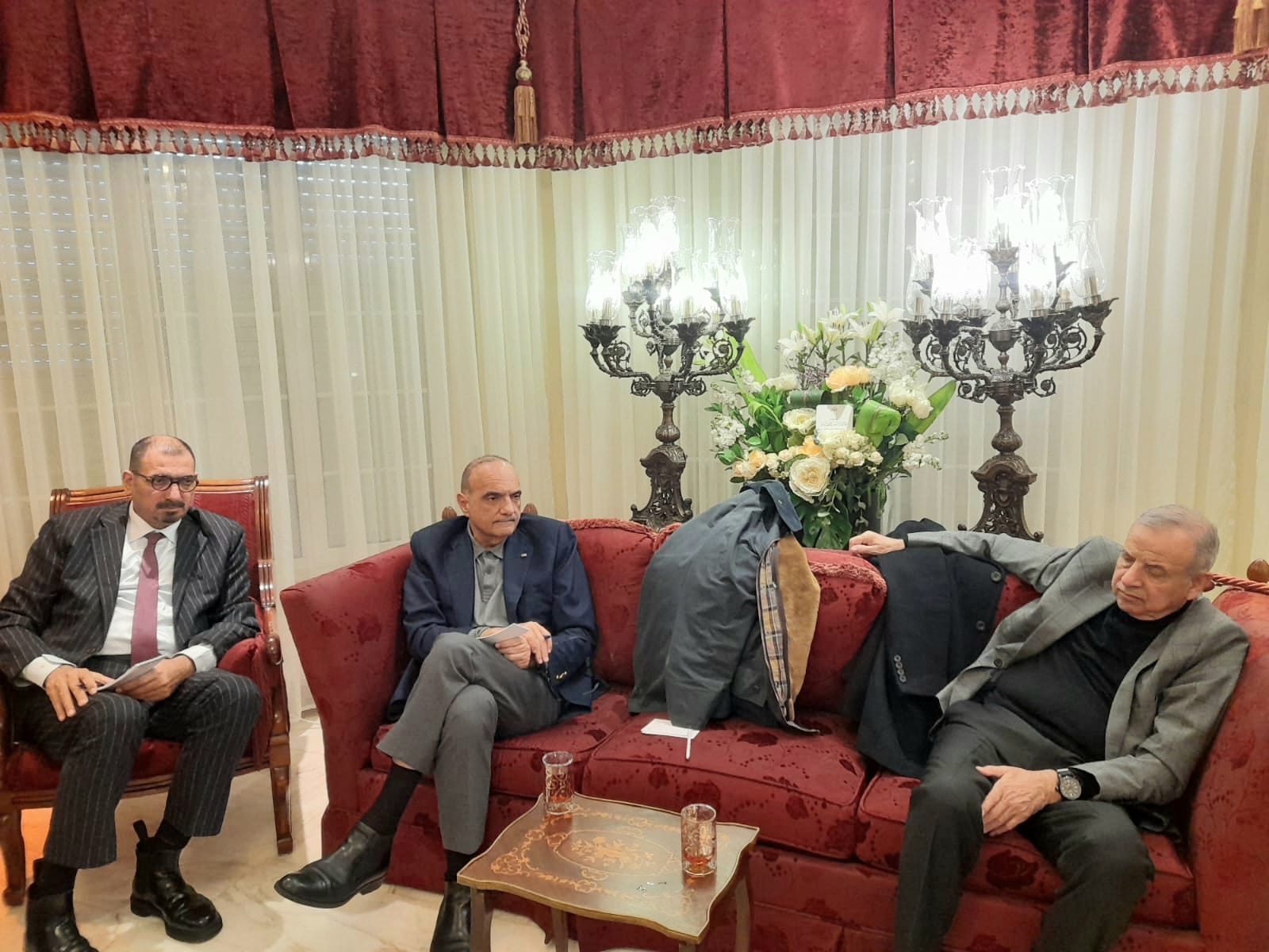 Madar Al-Saa Images 0.7666437902315597