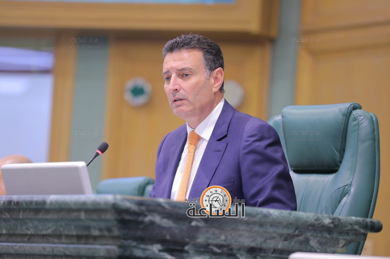 Madar Al-Saa Images 0.14848659977307066