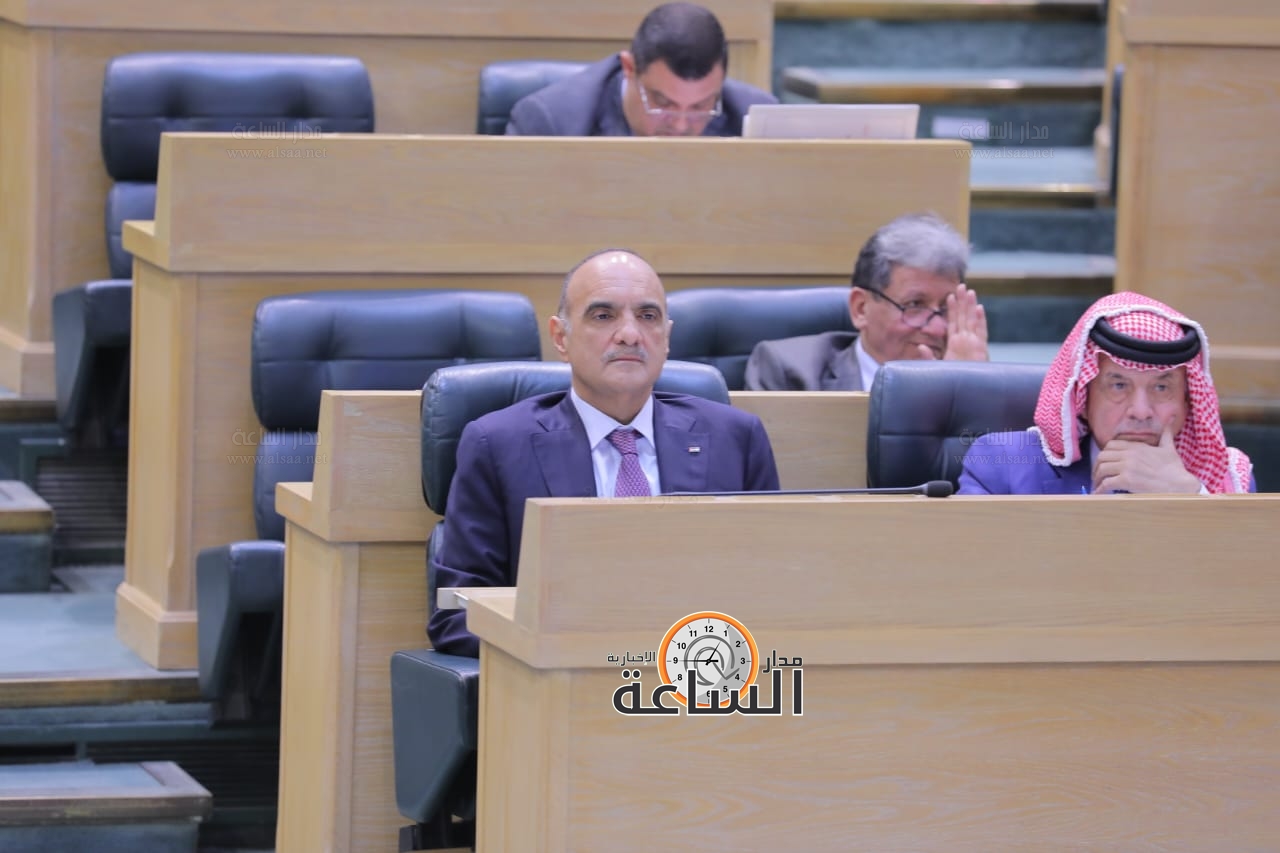 Madar Al-Saa Images 0.9404413988026314