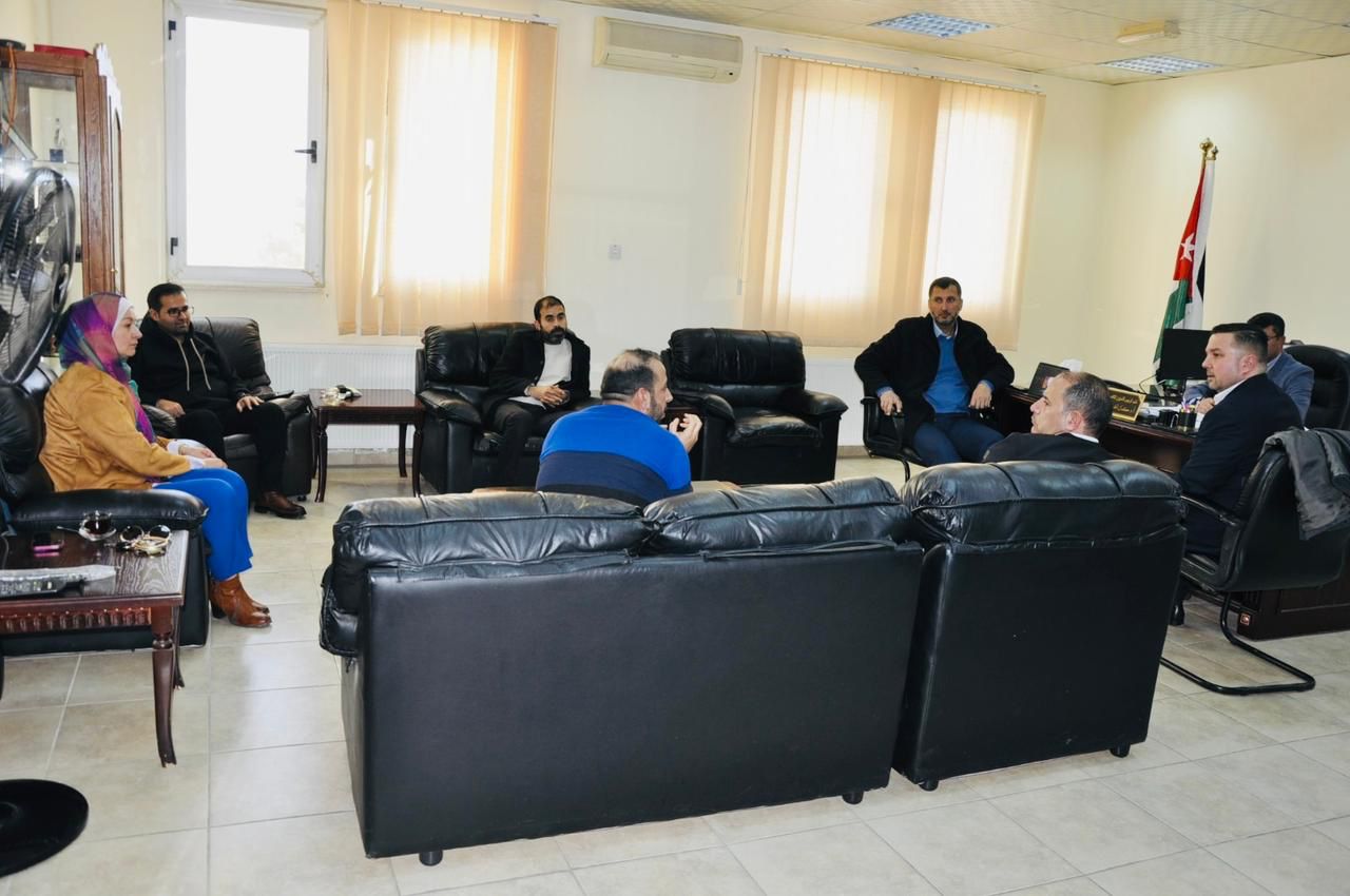 Madar Al-Saa Images 0.06763068083736368