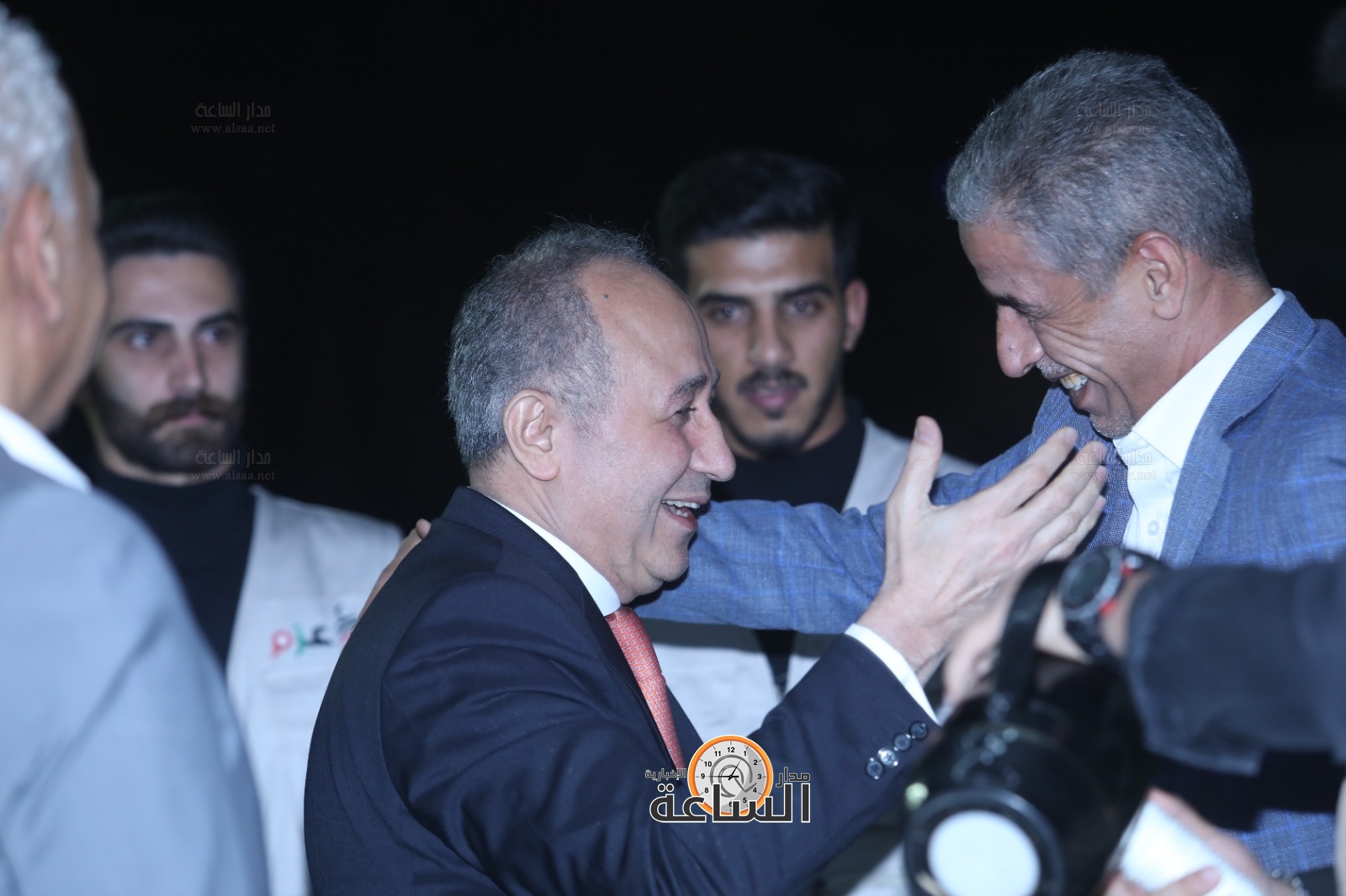 Madar Al-Saa Images 0.899468235966524