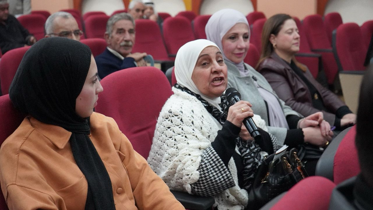 Madar Al-Saa Images 0.5846194916188718