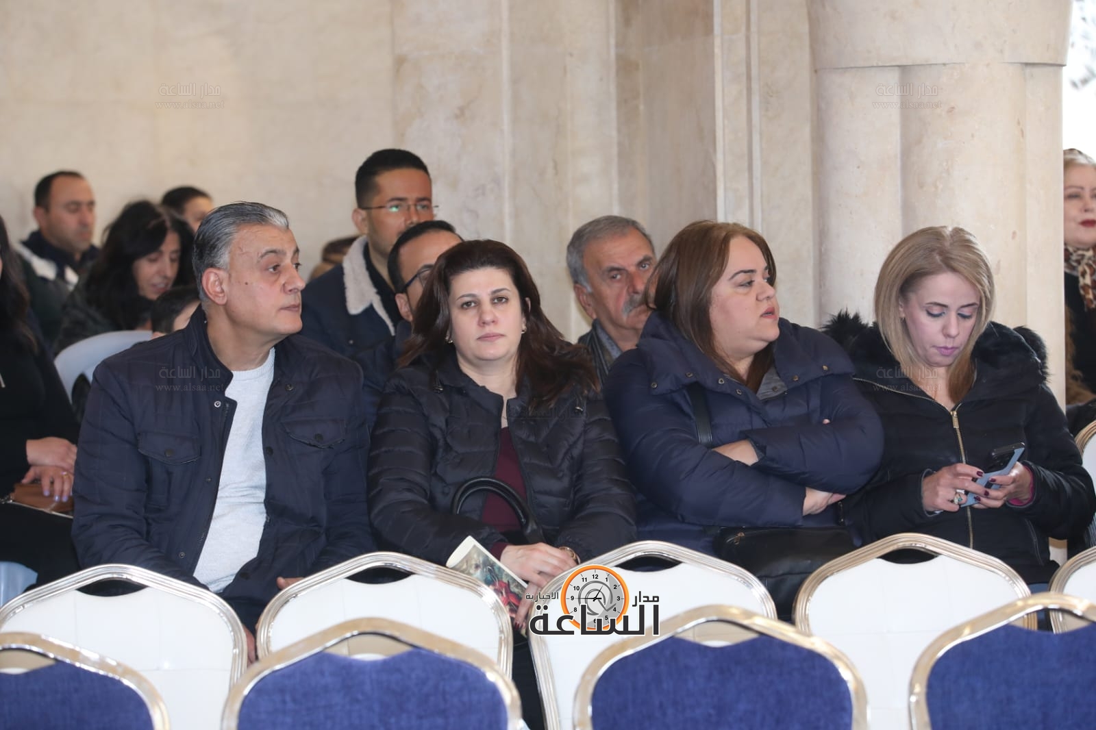 Madar Al-Saa Images 0.534306660837697