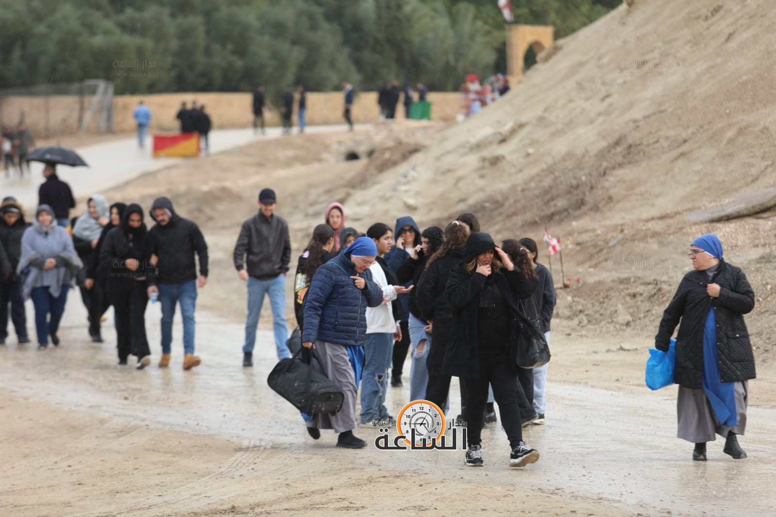 Madar Al-Saa Images 0.5898195303915514