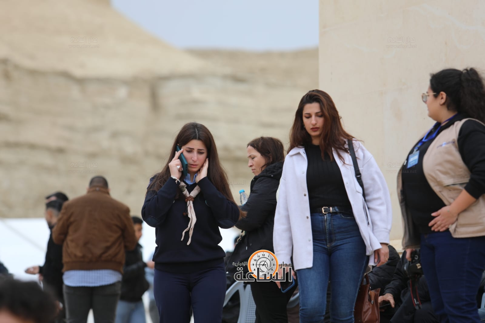 Madar Al-Saa Images 0.6726338148467381