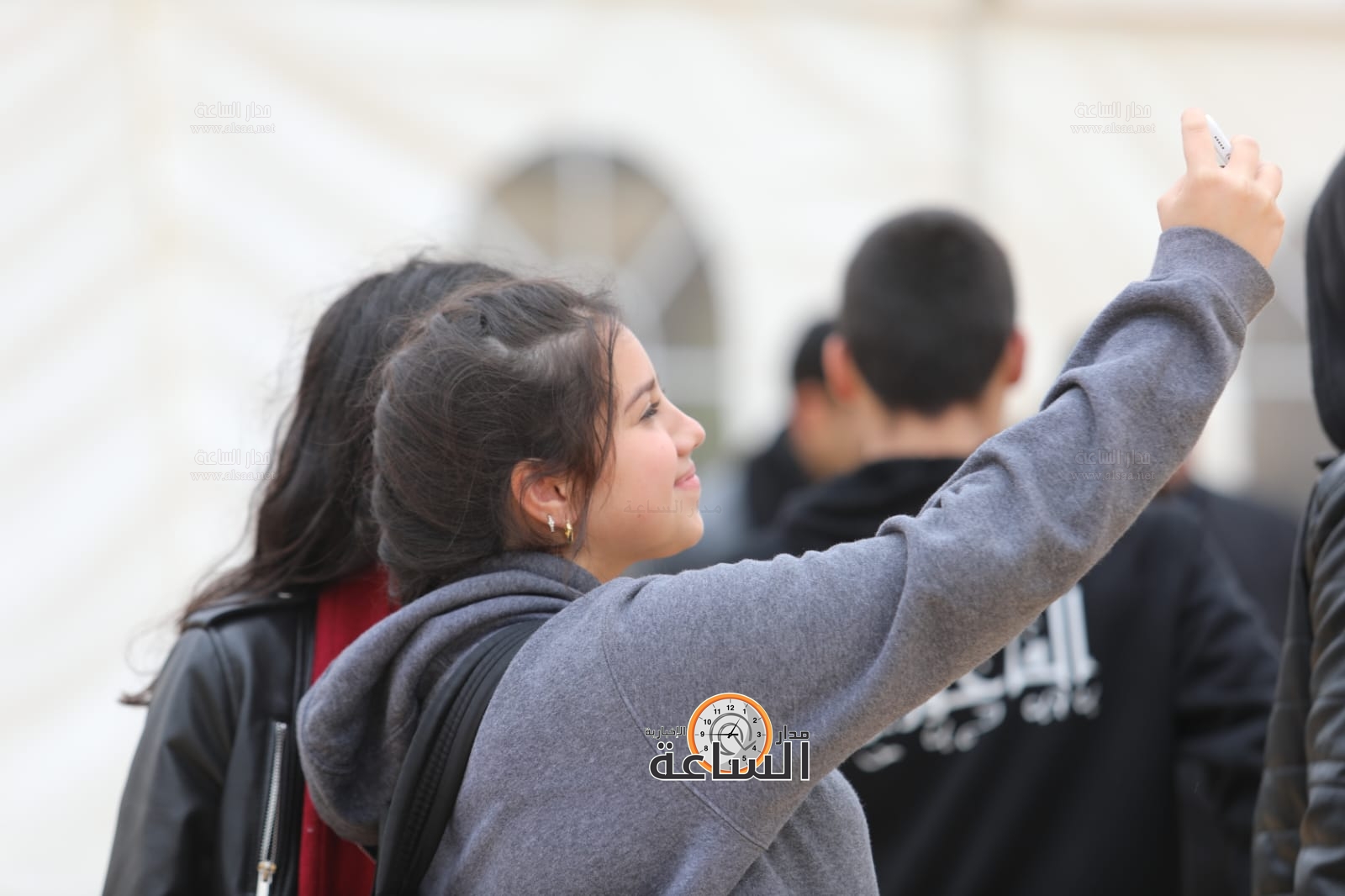 Madar Al-Saa Images 0.729157555338404