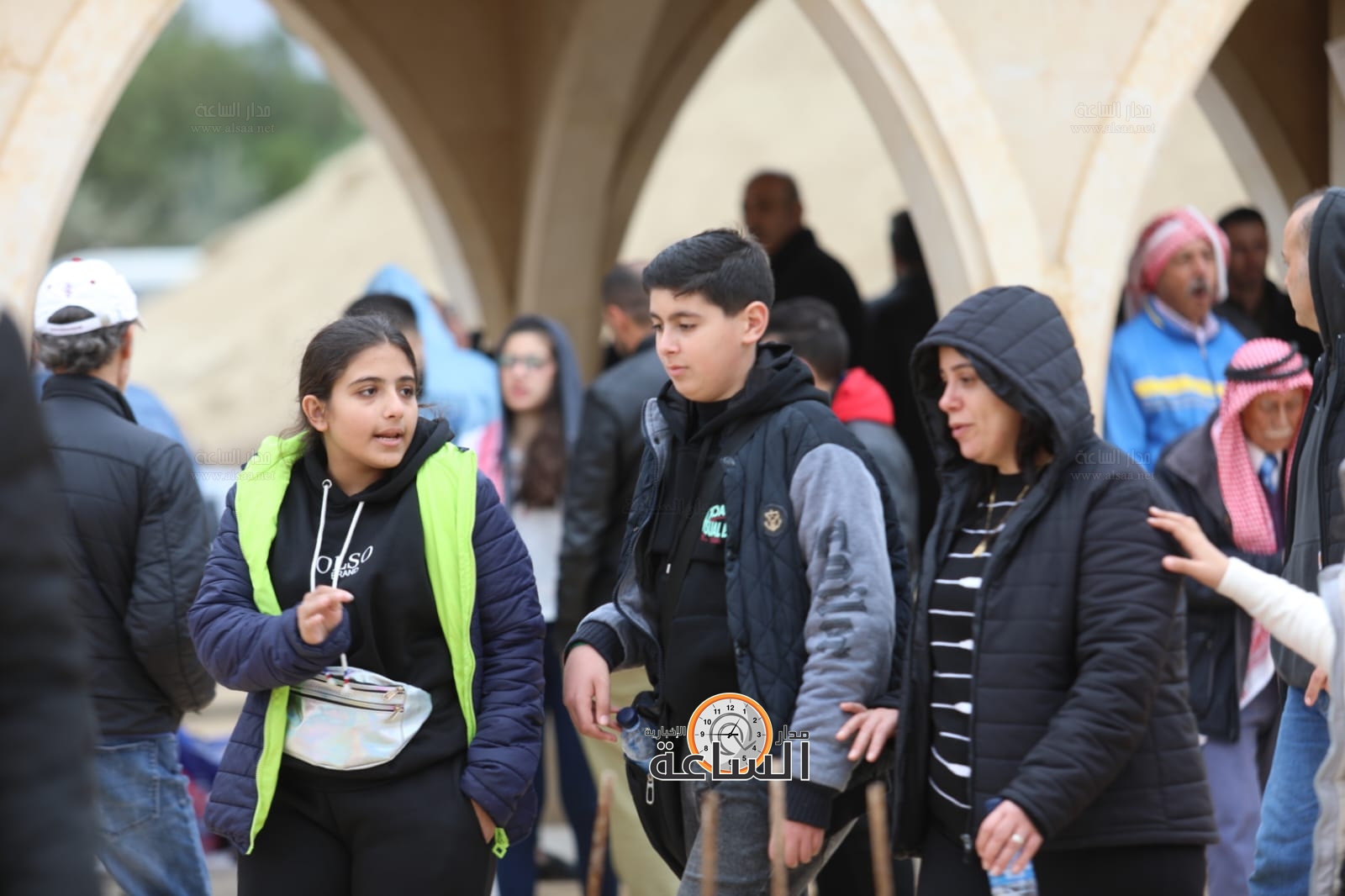 Madar Al-Saa Images 0.5739828161573071