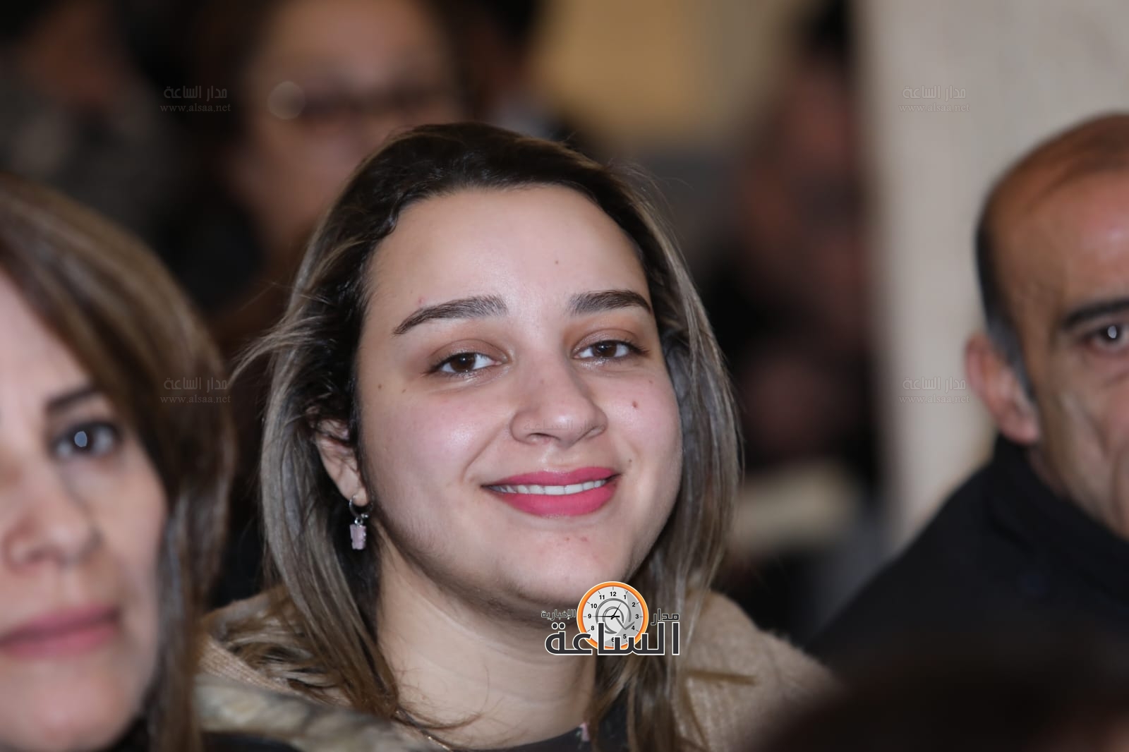 Madar Al-Saa Images 0.547124005033286