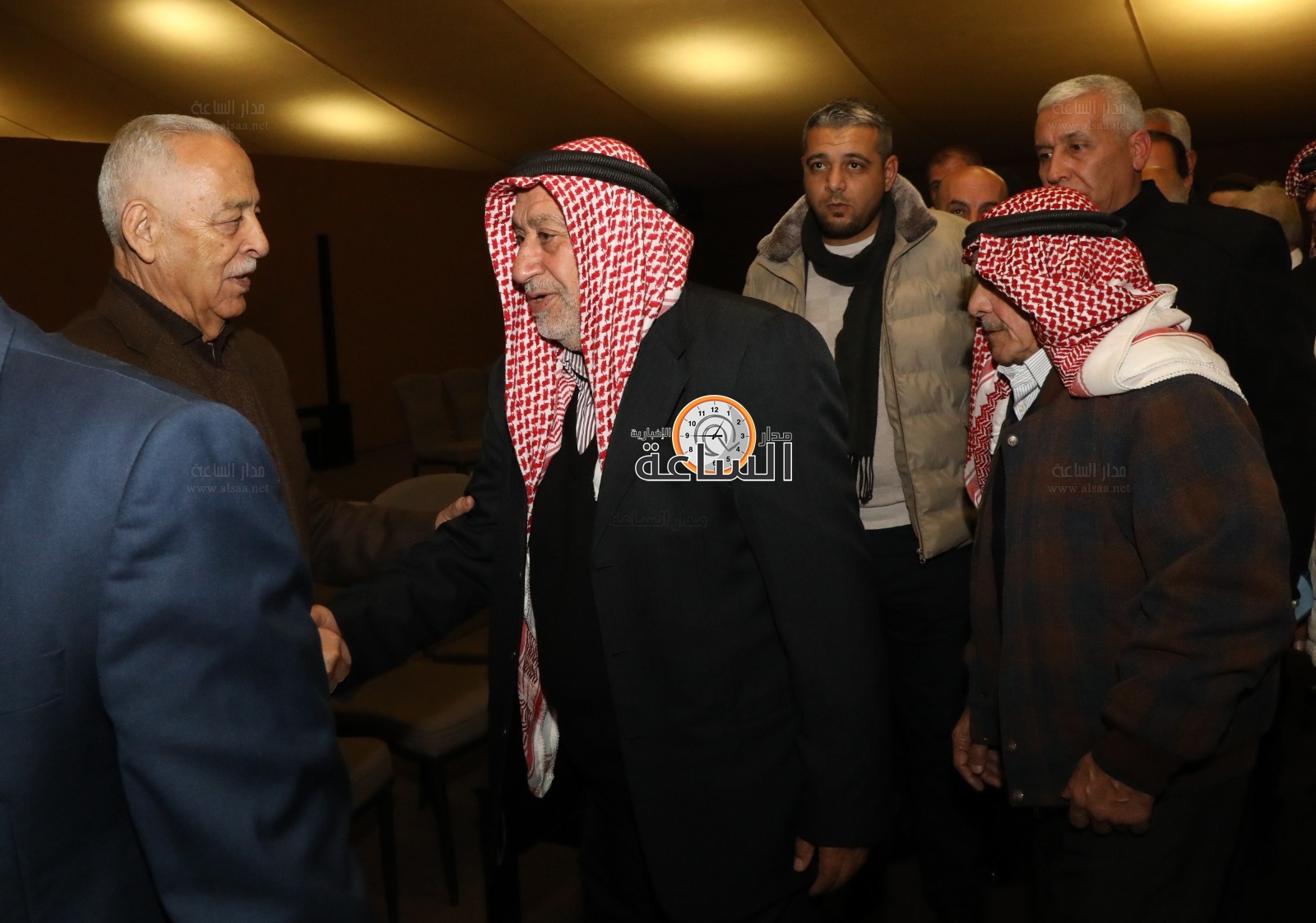 Madar Al-Saa Images 0.13520194693840404