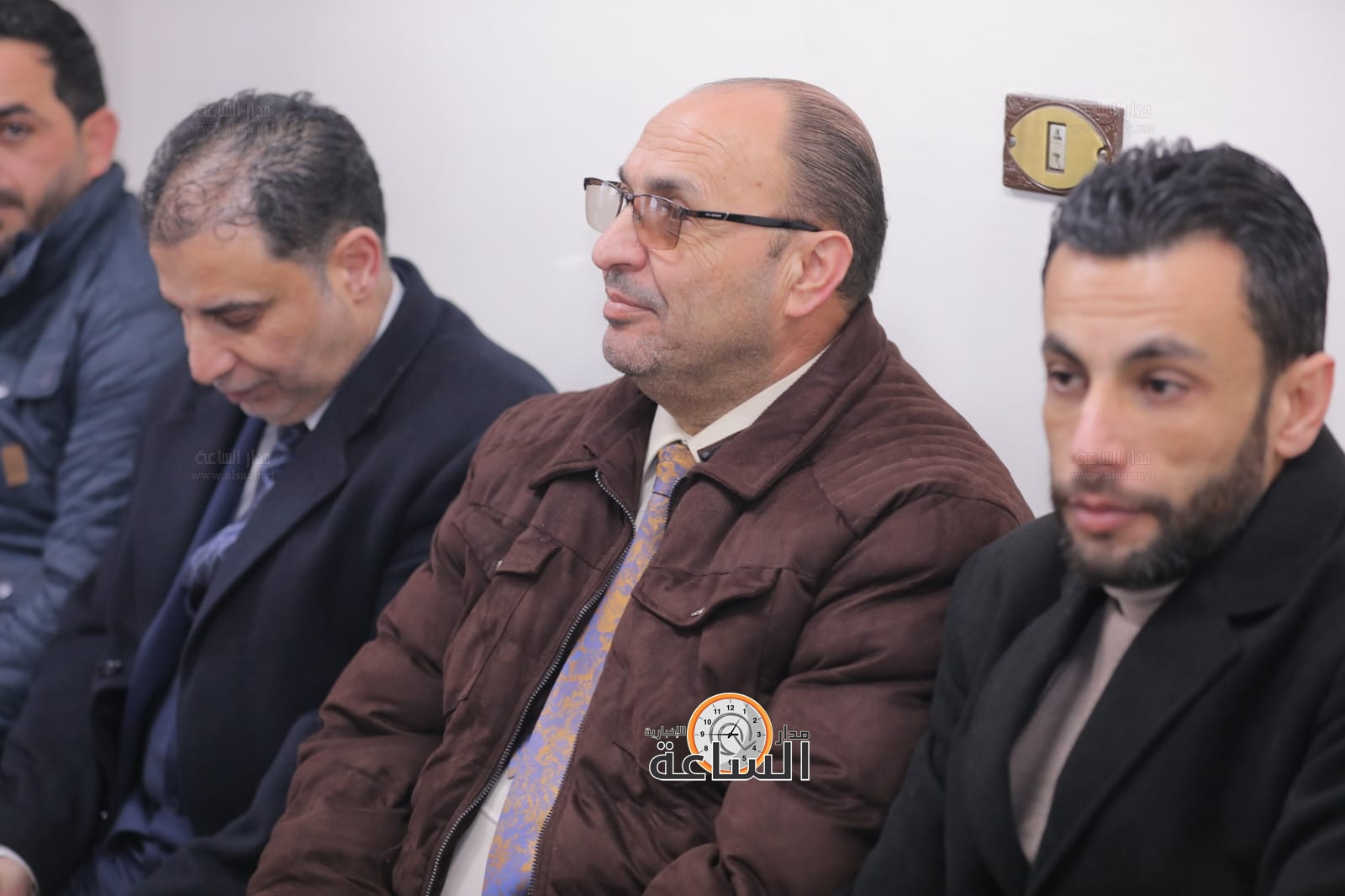 Madar Al-Saa Images 0.9318463095131644