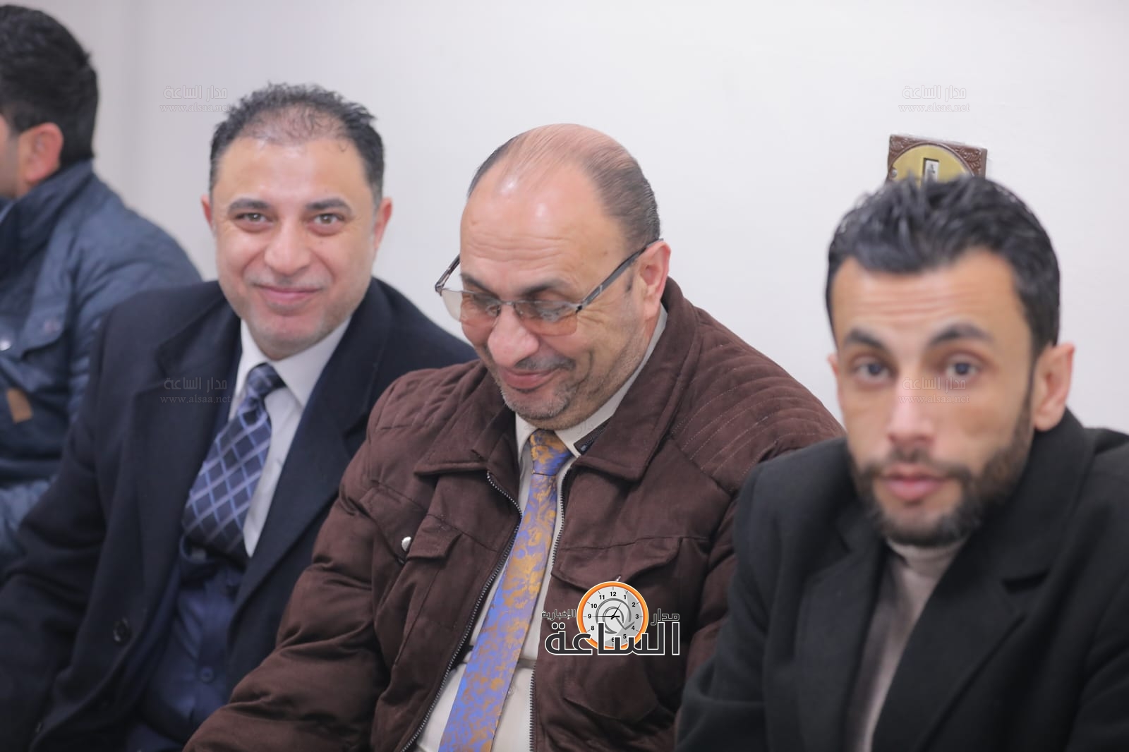 Madar Al-Saa Images 0.4284249880220561