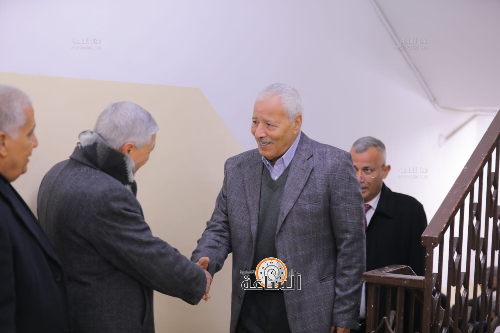 Madar Al-Saa Images 0.8906922012710963