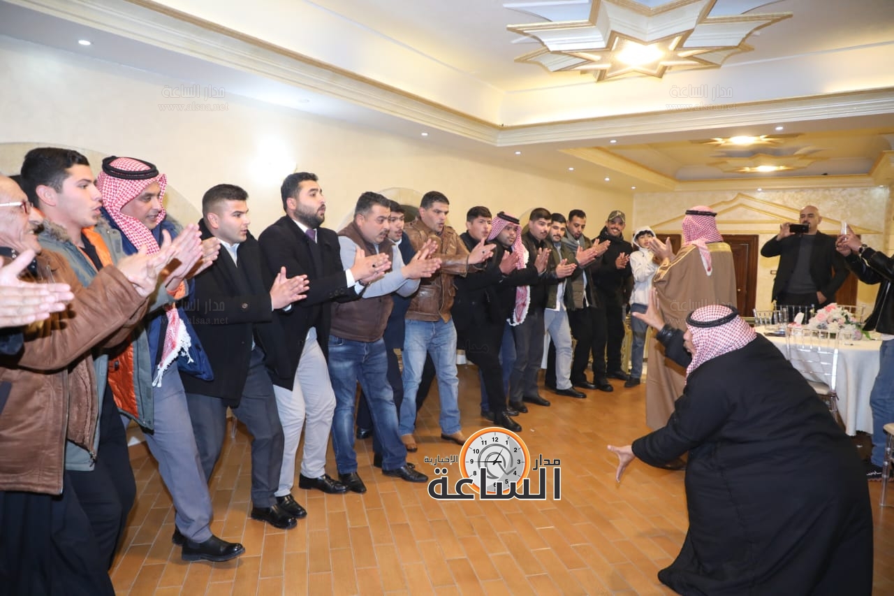 Madar Al-Saa Images 0.7459368407898499