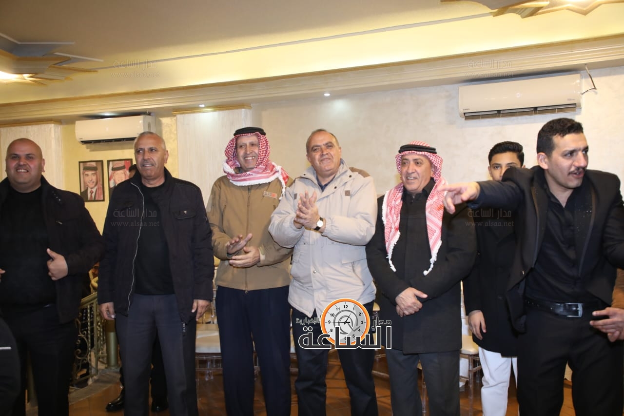 Madar Al-Saa Images 0.40336995160562705