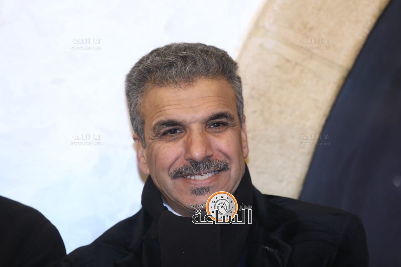 Madar Al-Saa Images 0.5492727345301034