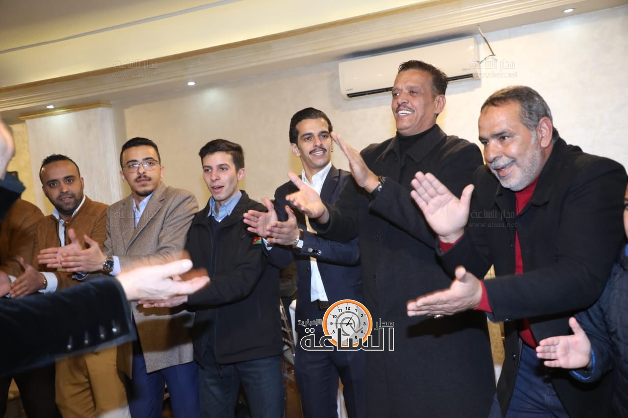 Madar Al-Saa Images 0.4260889225349733