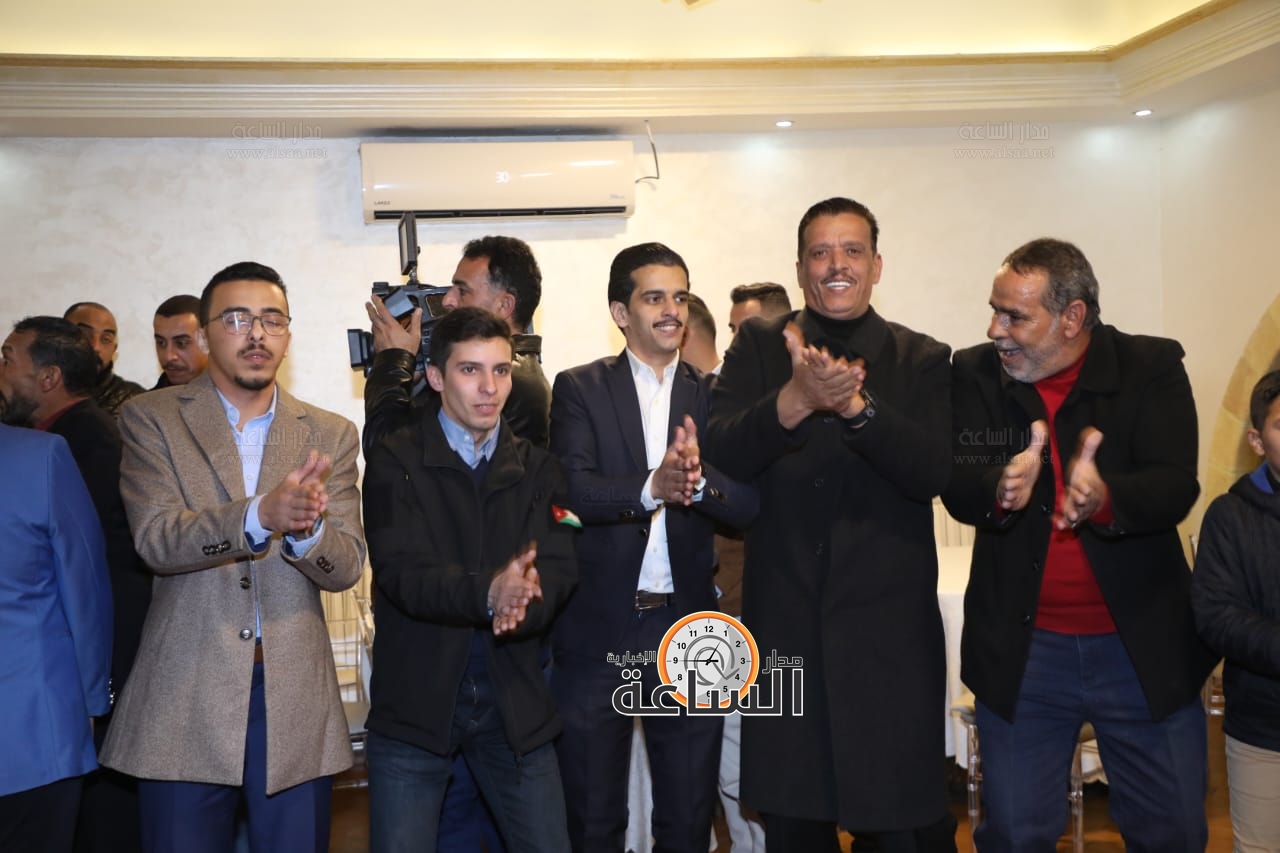 Madar Al-Saa Images 0.17300630166587228