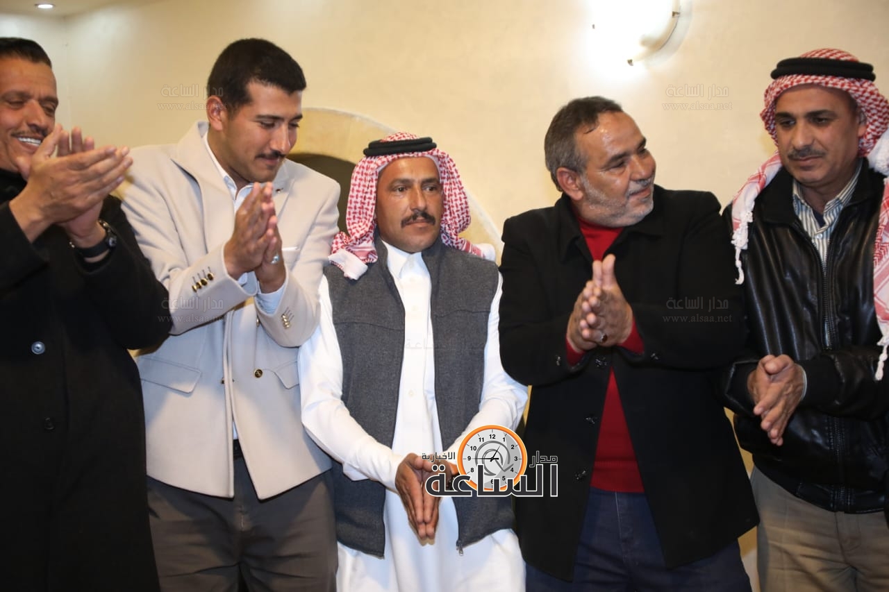 Madar Al-Saa Images 0.022789883403162348