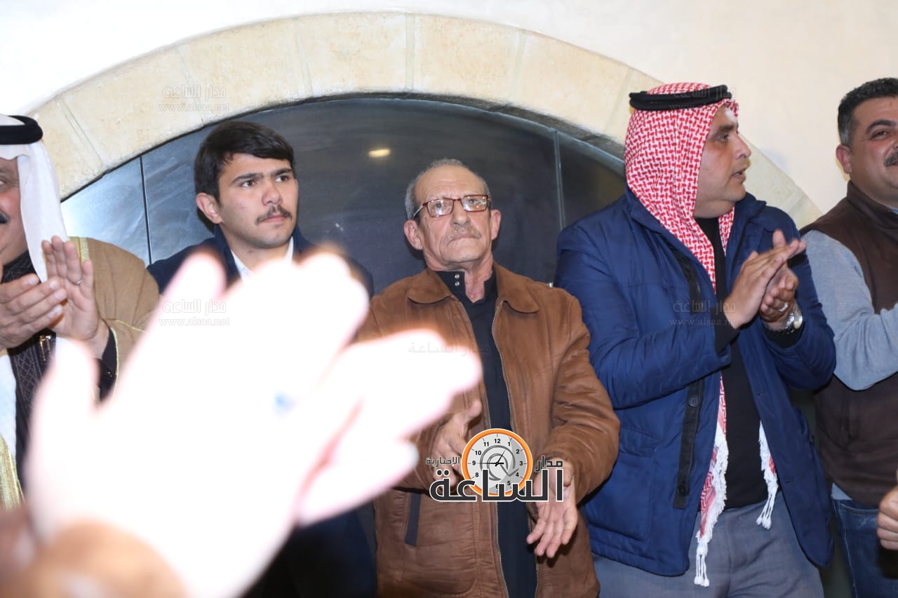 Madar Al-Saa Images 0.4805229537705804