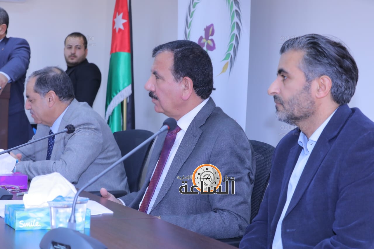 Madar Al-Saa Images 0.4610717802906559