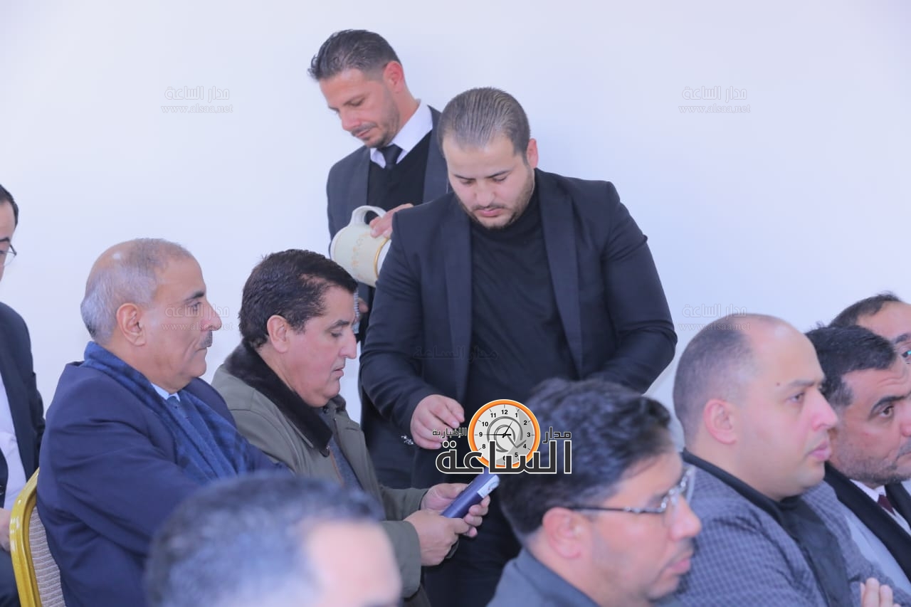 Madar Al-Saa Images 0.08247614994797536