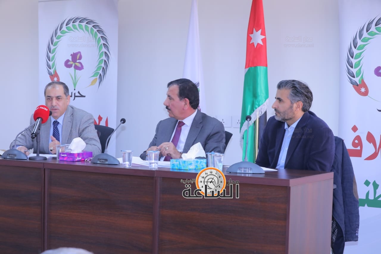 Madar Al-Saa Images 0.6657073182831987