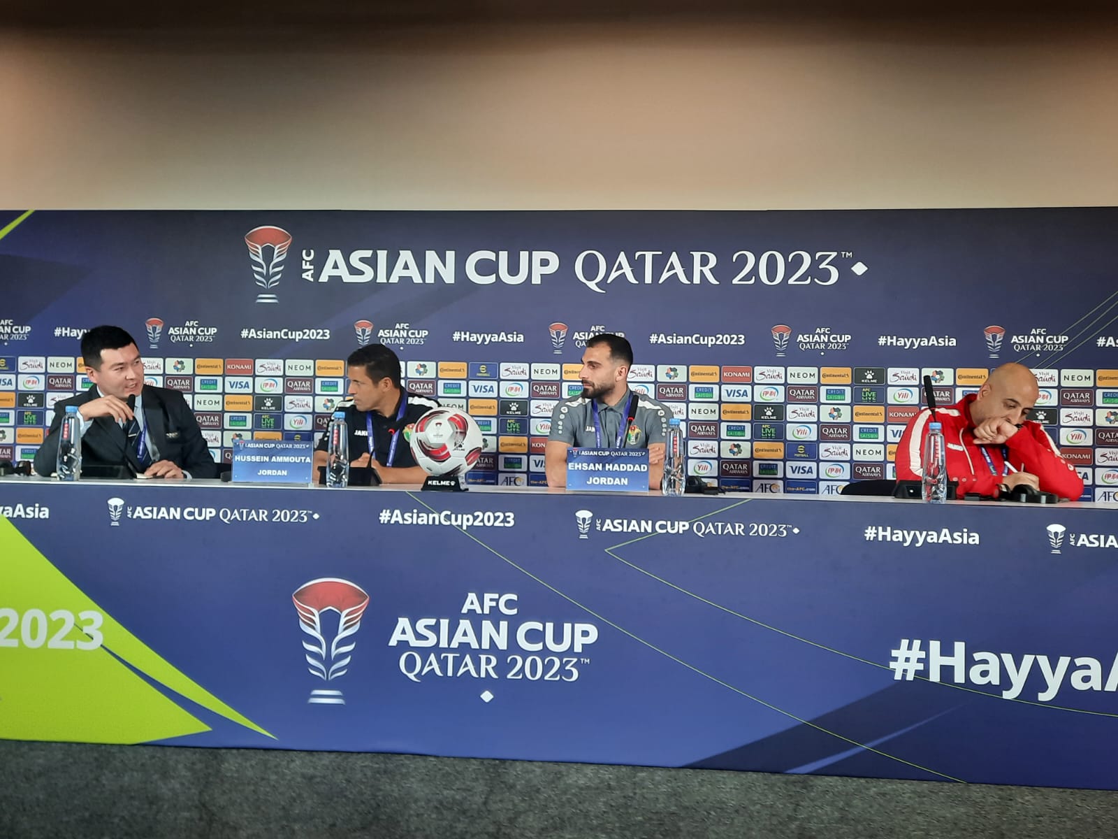 Madar Al-Saa Images 0.7637562615469675