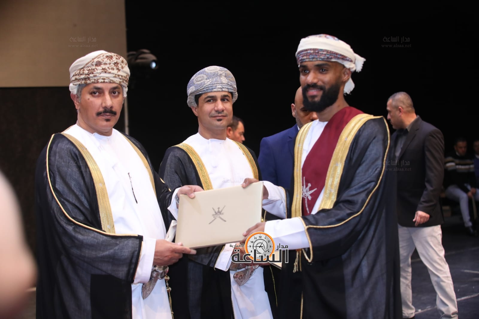 Madar Al-Saa Images 0.5197969583948745