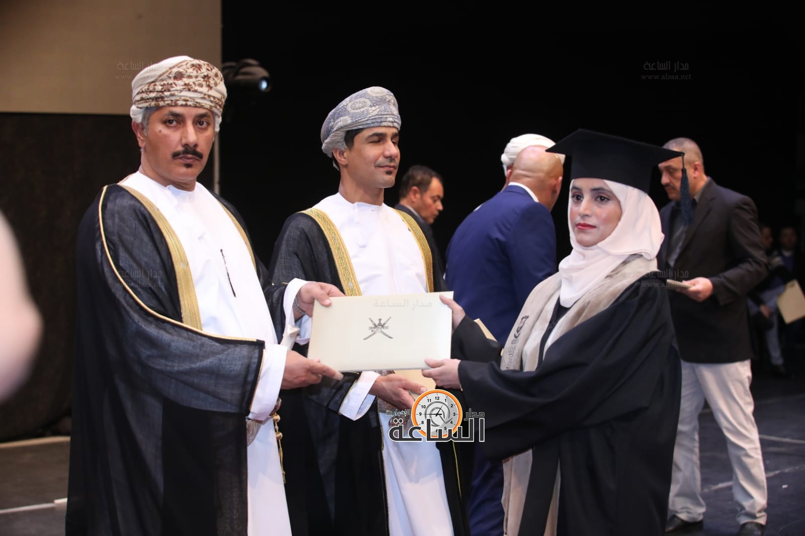 Madar Al-Saa Images 0.5748515209543297