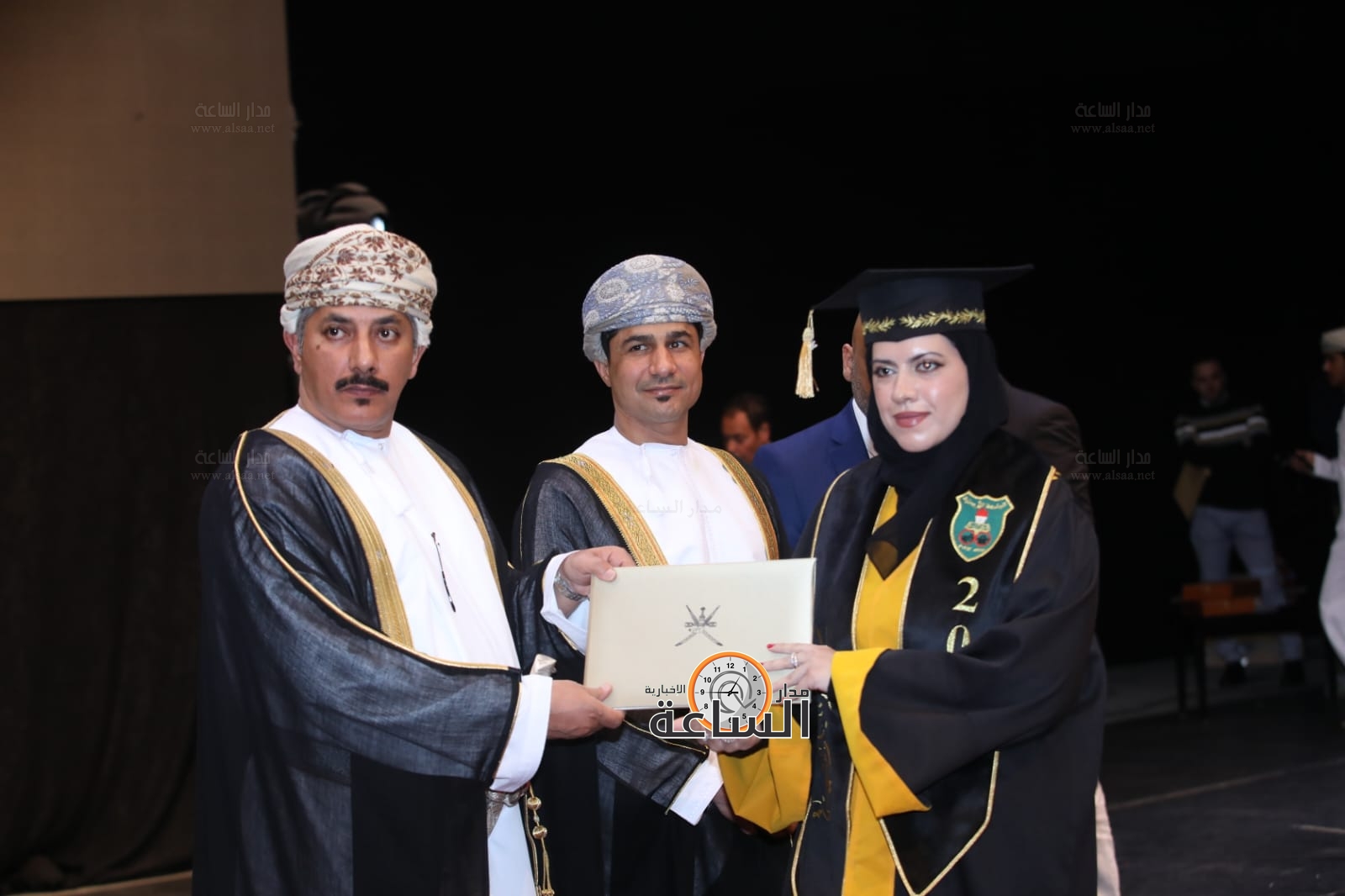 Madar Al-Saa Images 0.004831204481789975